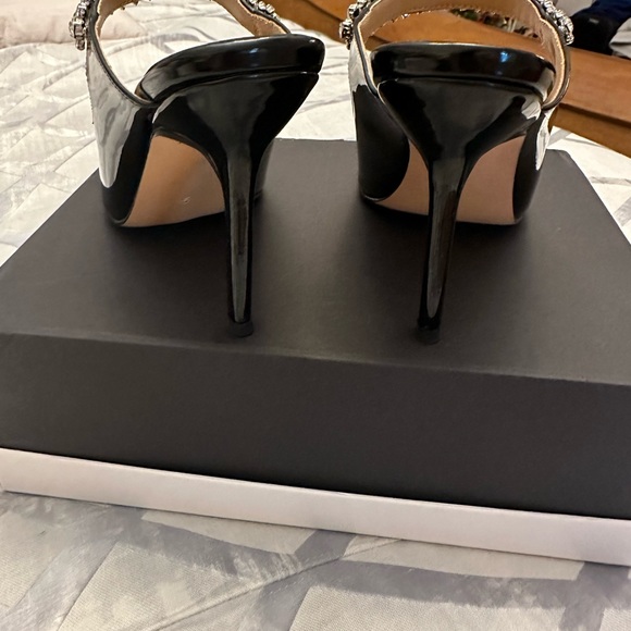 Black patent leather mules size 9 used twice (Jimmy Choo look a like) - Picture 3 of 5